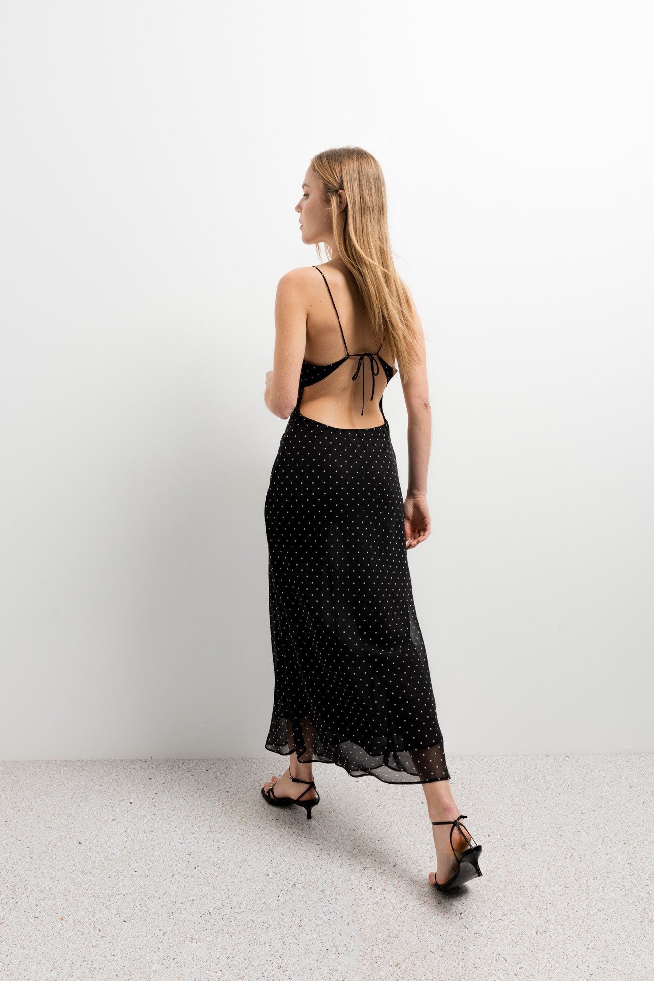 Midi dot Dress